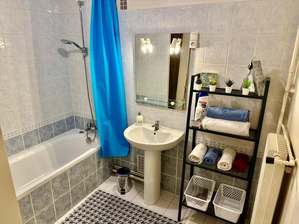 La C@Sa: Appartement Lumineux De 4Pieces / 3Ch/ Balcon/ Parking Bagnolet Exterior photo