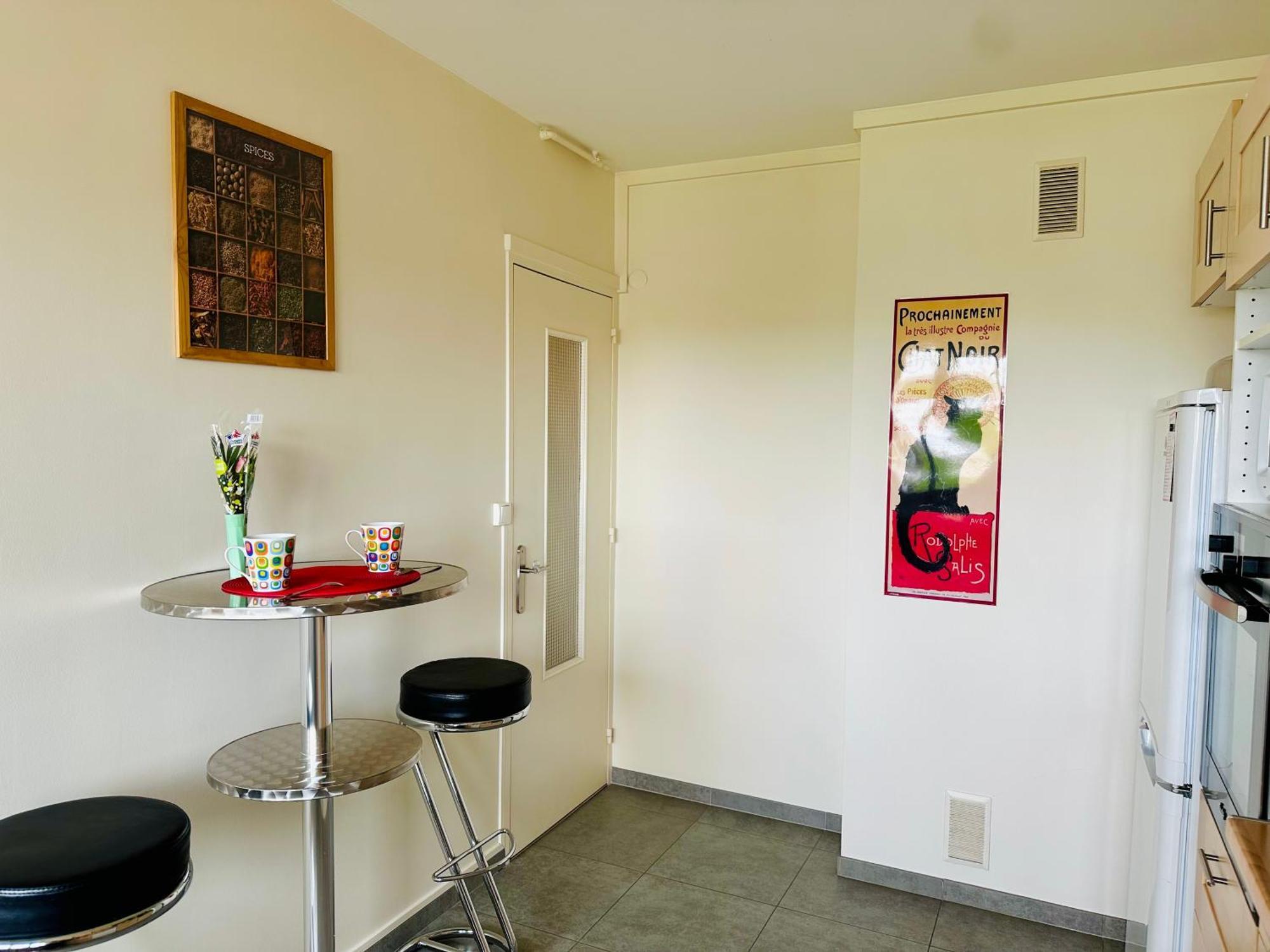 La C@Sa: Appartement Lumineux De 4Pieces / 3Ch/ Balcon/ Parking Bagnolet Exterior photo